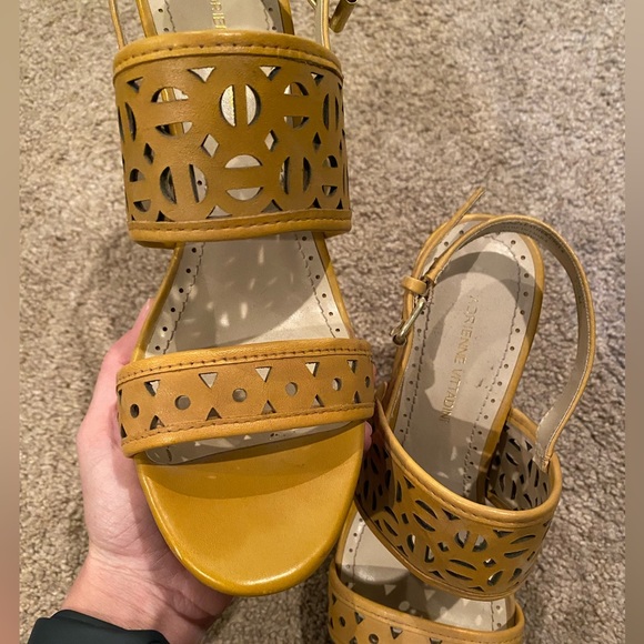 Wedges - Picture 3 of 7